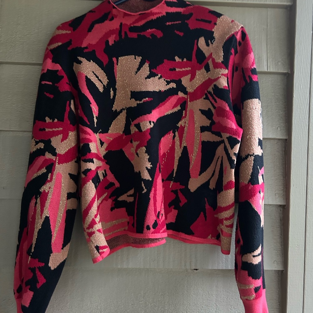 A Love Story Abstract Patterned Sweater in Pink/Black and gold metalic threads